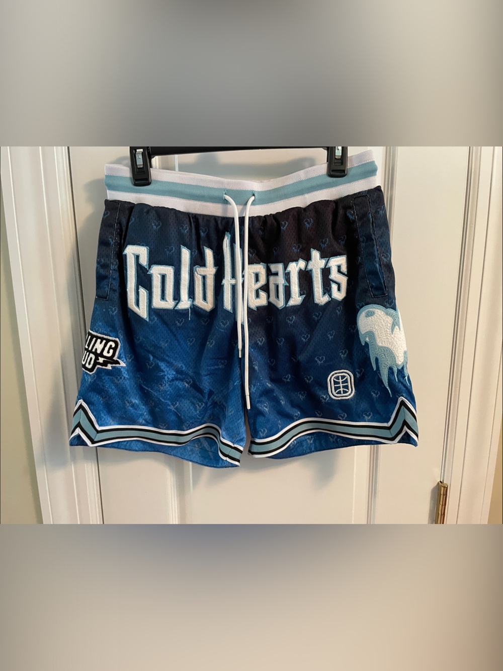 Overtime Adult Men's Medium Cold Hearts Shorts